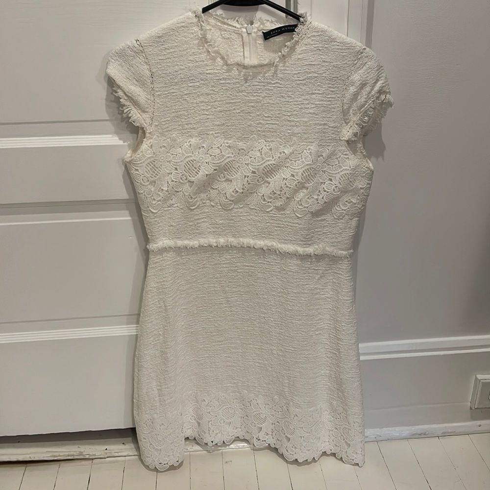 Zara White Lace Textured Short Sleeve Dress